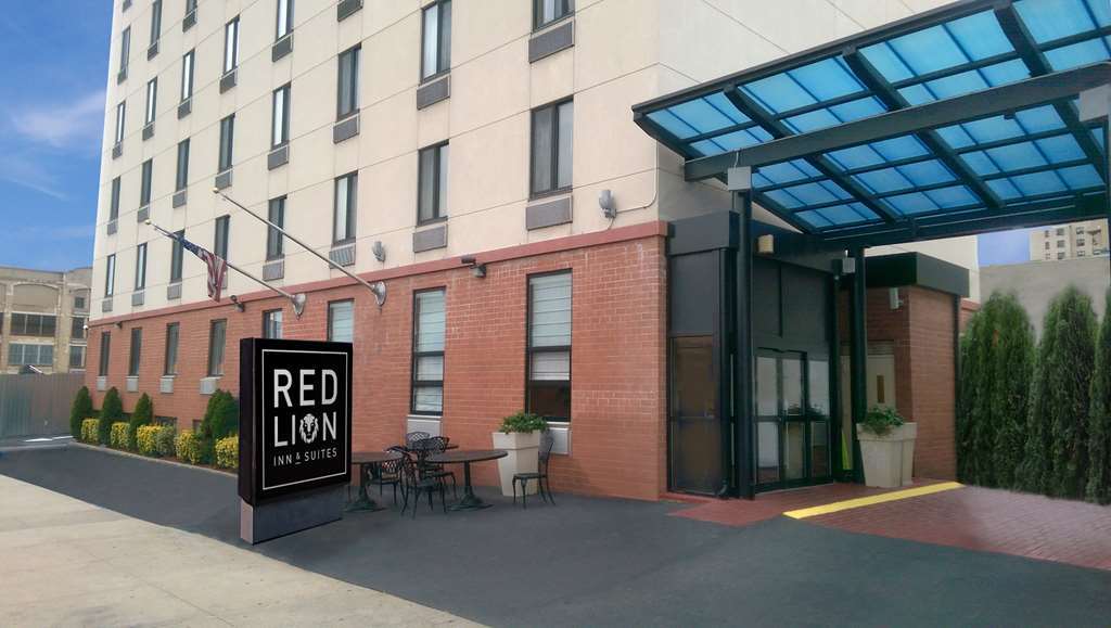 Red Lion Inn And Suites Brooklyn New York Bagian luar foto