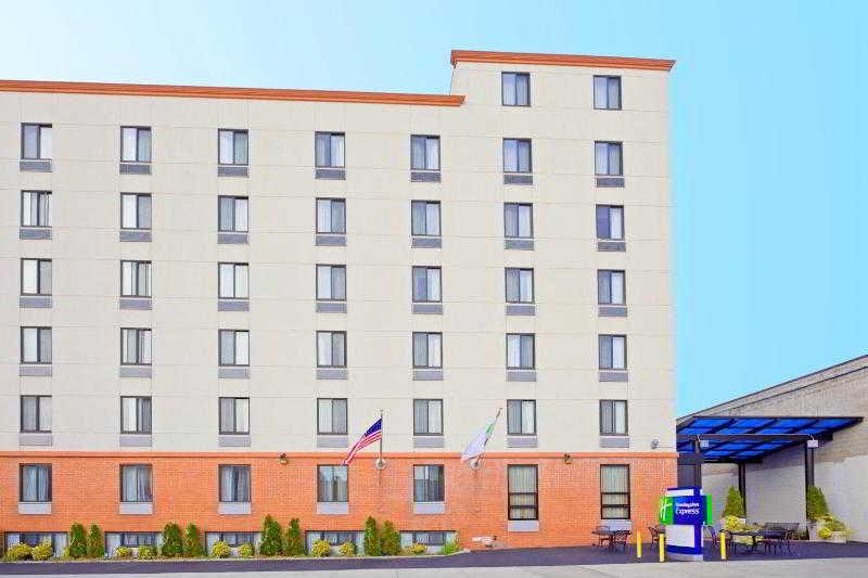 Red Lion Inn And Suites Brooklyn New York Bagian luar foto